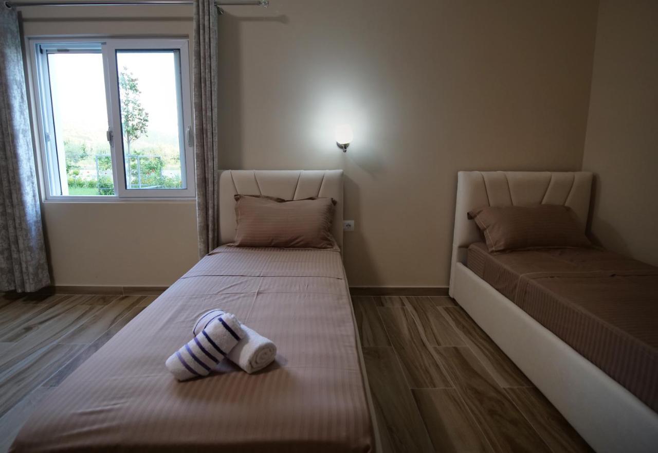 Hanna & Solei Hotel ベラト エクステリア 写真
