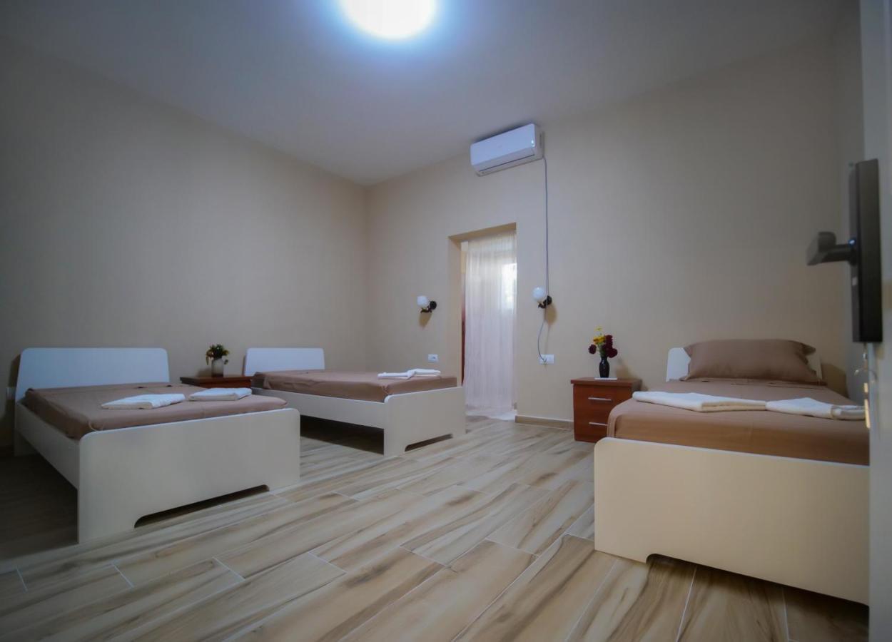 Hanna & Solei Hotel ベラト エクステリア 写真