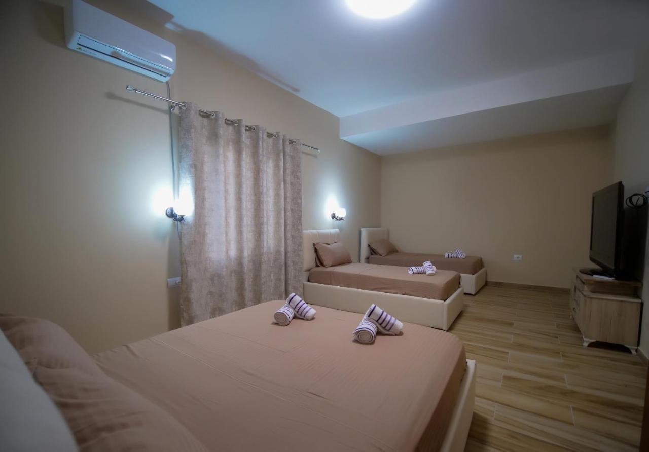 Hanna & Solei Hotel ベラト エクステリア 写真
